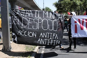 Manifestantes organizan una “Mega Reta” en contra de la reapertura del Estadio Banorte y el Mundial de 2026