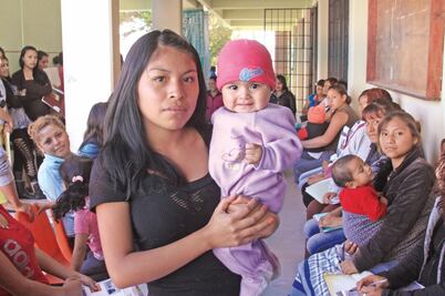 México encabeza índice de madres adolescentes