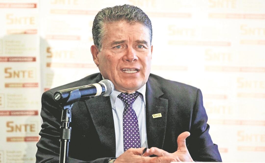 El presidente del SNTE, Juan Díaz de la Torre Foto: Archivo/ EL UNIVERSAL