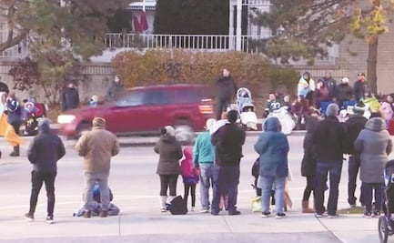 Viven horror en desfile navideño en Wisconsin
