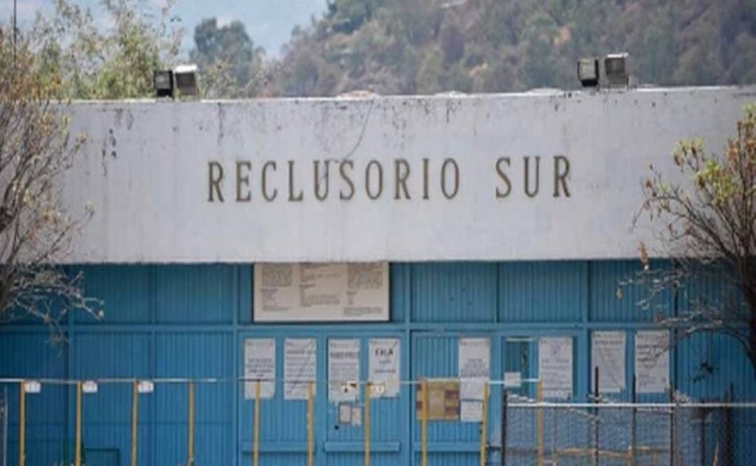 El sujeto se trasladó a la inmediaciones del metro Copilco, donde abandonó el cuerpo detrás de un vehículo (Foto: Archivo)