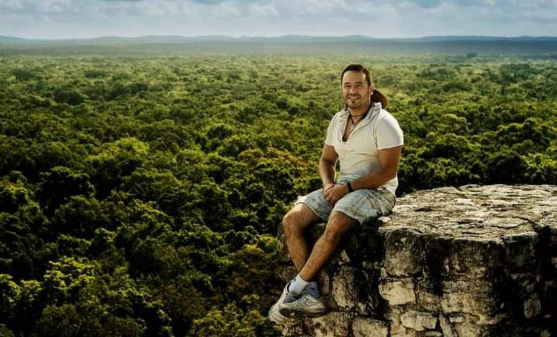 La fotografía muestra a Luis Alberto, un deportista amante de la naturaleza, antes de los procedimientos que le realizaron en el ISSSTE y que dieron un giro a su vida. Foto: Cortesía de Luis Alberto Rosado