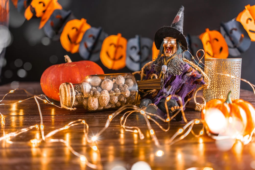 Compras de Haloween, Día de Muertos y Navidad. Foto: Pexels