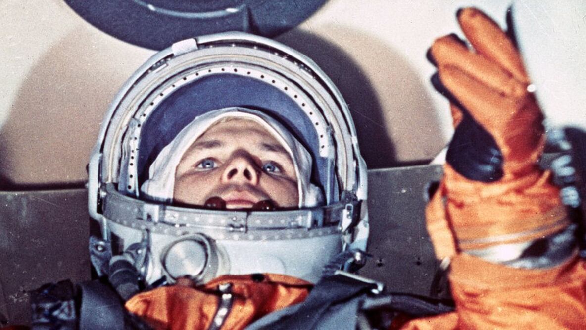 Yuri Gagarin hizo historia en 1961. Esta imagen fue tomada minutos antes del despegue. Foto: Science & Society Picture Library