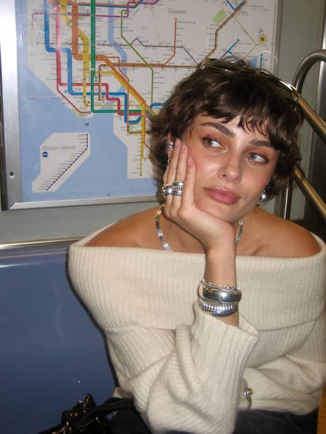 Corte garçon. Foto: Instagram @taylor_hill