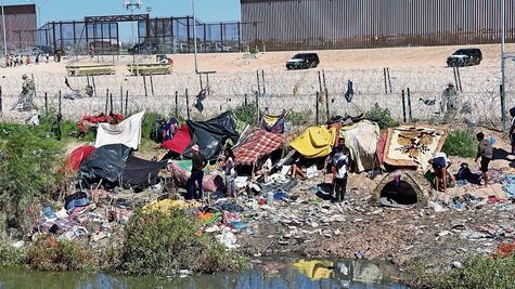 Denuncian agresiones de autoridades en la frontera