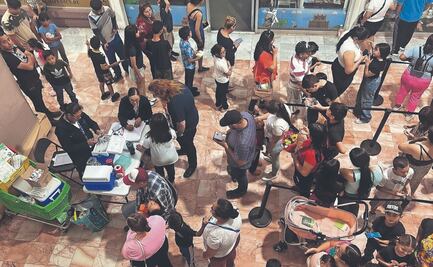 Arman campañas de vacunación en centros comerciales 