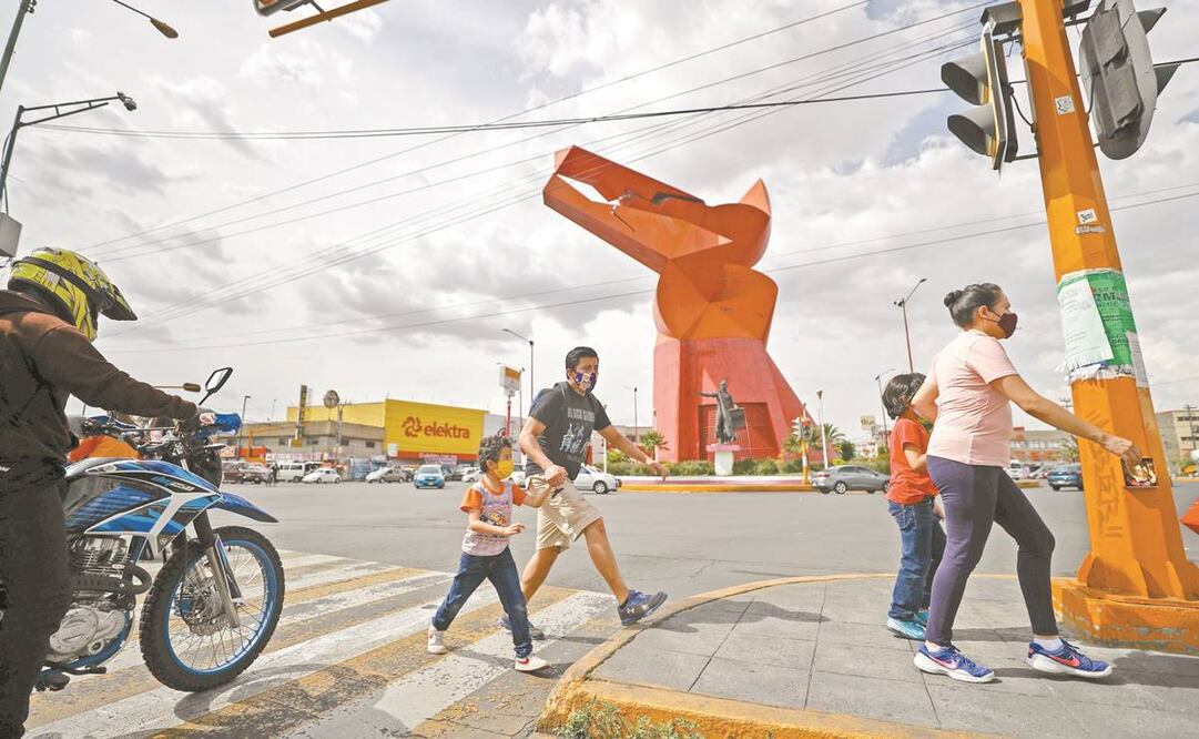 Nezahualcóyotl, el segundo municipio mexiquense con más contagios y decesos por Covid-19, reportó cero casos el lunes pasado. Las autoridades atribuyen la reducción a que 25% de la población ha sido vacunada. Foto: Diego Simón/ El Universal.