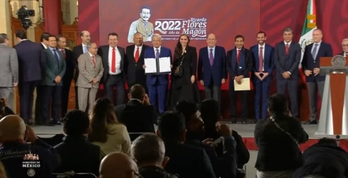 La mañanera de AMLO, 3 de octubre, minuto a minuto