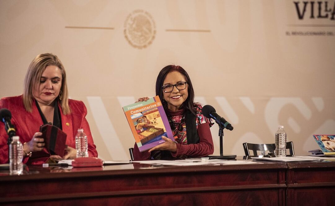 Leticia Ramírez Amaya, titular de la Secretaría de Educación Pública (SEP) en la conferencia de prensa de los nuevos libros de texto. Foto: Pedro Anza/CUARTOOSCURO
