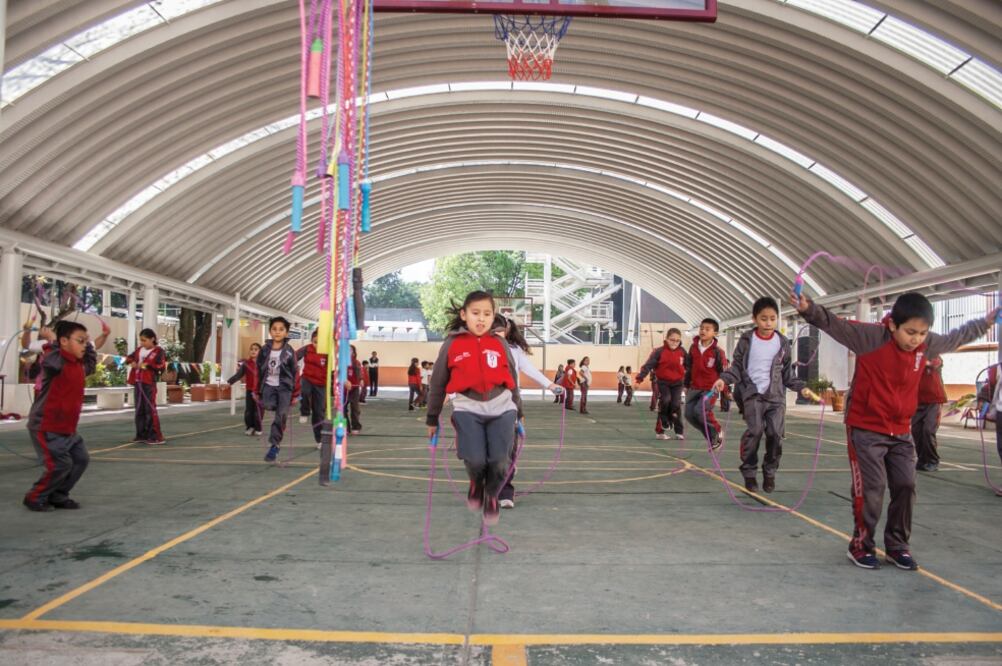 La calidad de las obras que se realizarán dentro de Escuelas al CIEN, en beneficio de los niños y jóvenes, será garantizada por la Cámara Mexicana de la Industria de la Construcción (ARCHIVO EL UNIVERSAL)