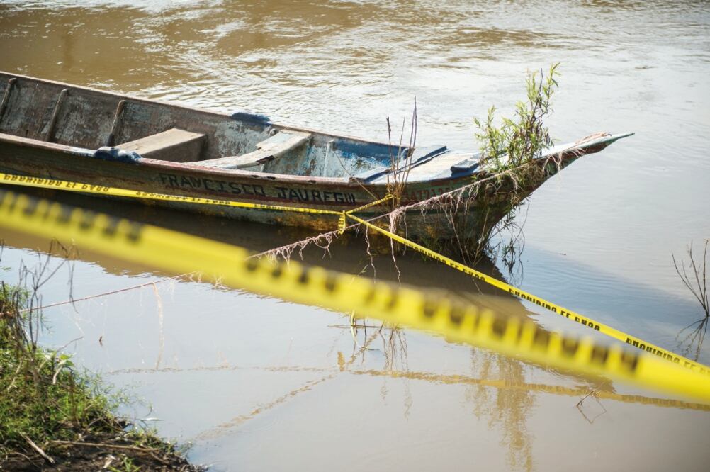 La Fiscalía informó que se rescataron cuerpos en la desembocadura del río Lerma al Lago de Chapala: 12 del lado de Jalisco y uno del lado de Michoacán (JORGE ALBERTO. EL UNIVERSAL)