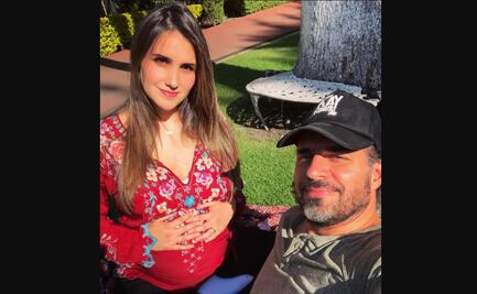 Dulce María comparte foto de la primera Navidad con su bebé