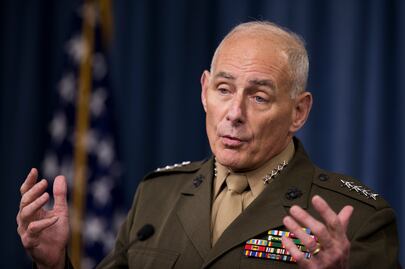 Trump confirma a John Kelly para Seguridad Nacional