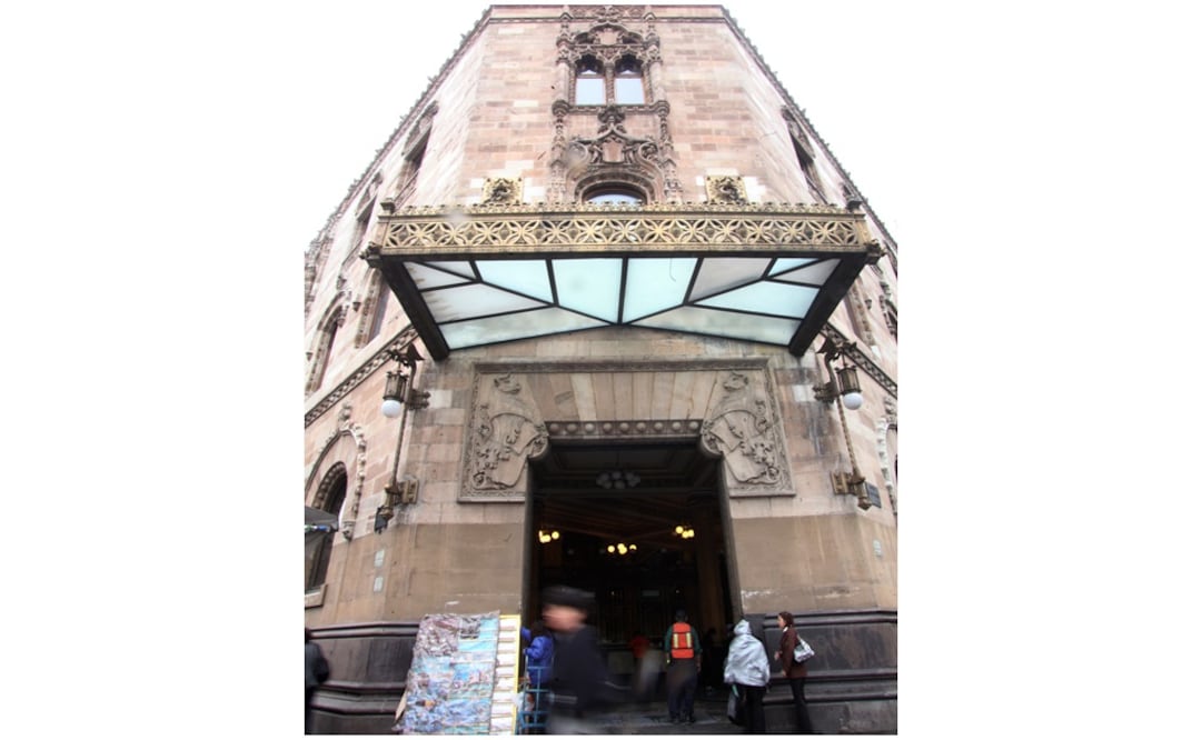 El Palacio postal se convierte en el “Palacio de los Deseos”. Foto: Archivo / EL UNIVERSAL