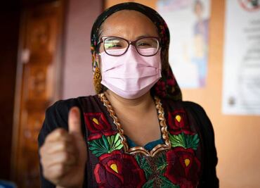 ¿Qué tan fácil es hackearte si muestras tus huellas en una foto?