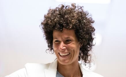 Acusadora de Cosby, atenta a nuevo juicio contra el comediante