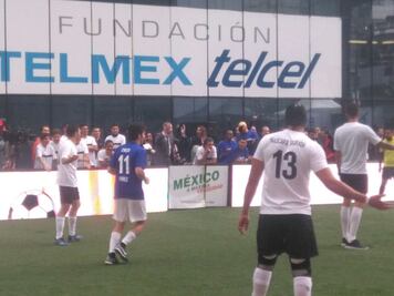 Sergio Pérez y Esteban Ocon chocan en la cancha
