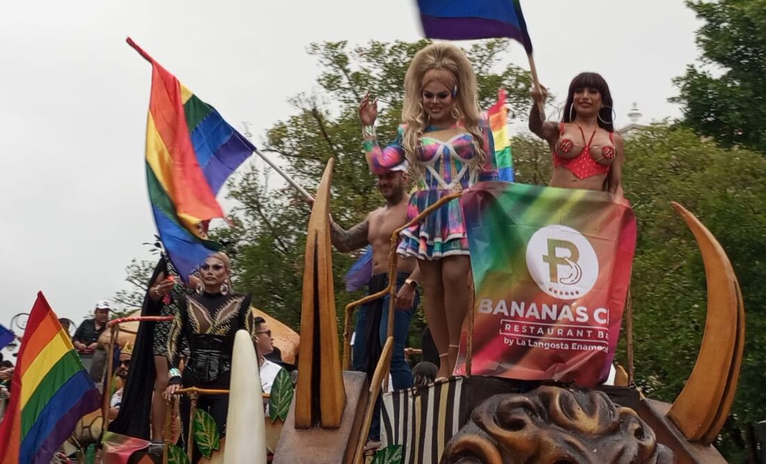 Marcha de la comunidad lésbico gay en Mérida, Yucatán. Foto Especial