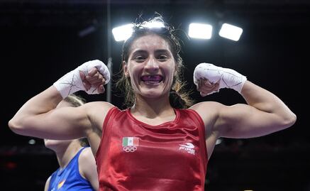 La mexicana Fátima Herrera avanza a los Octavos de Final de boxeo femenil
