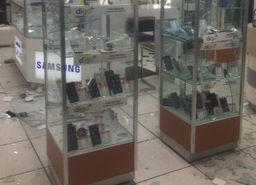 Grupos armados asaltan tiendas Coppel y Sam's en CDMX