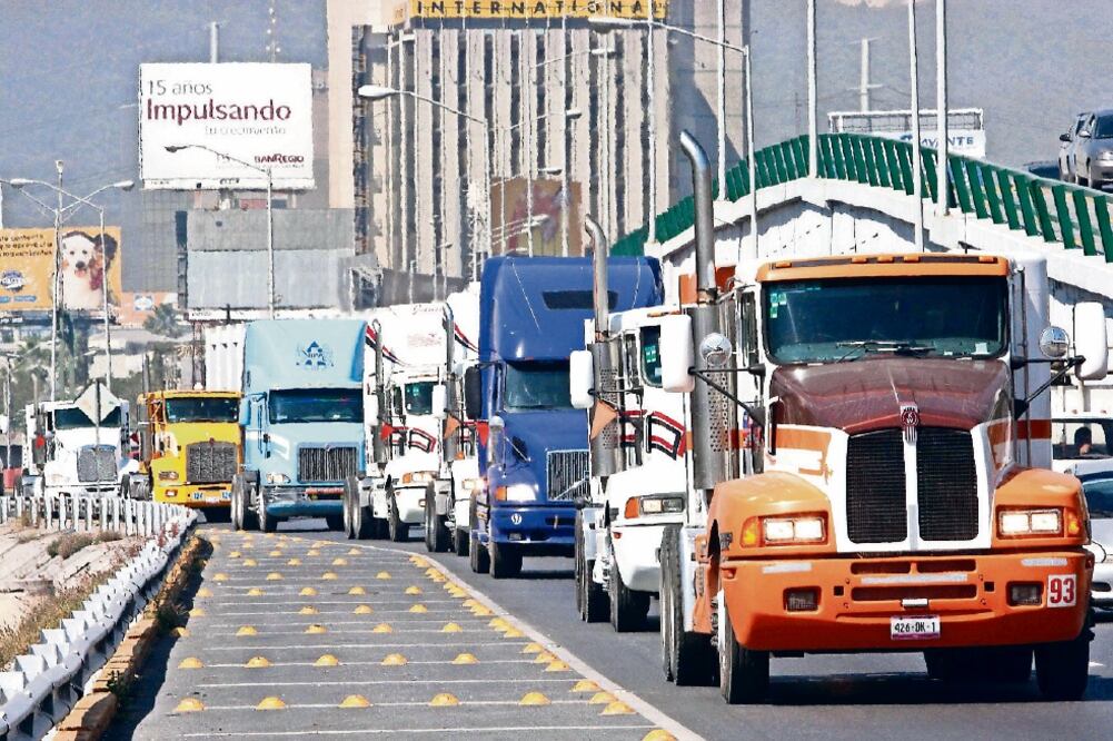 Se establece que los camiones circulen hasta los 20 años de antigüedad (ARCHIVO EL UNIVERSAL)