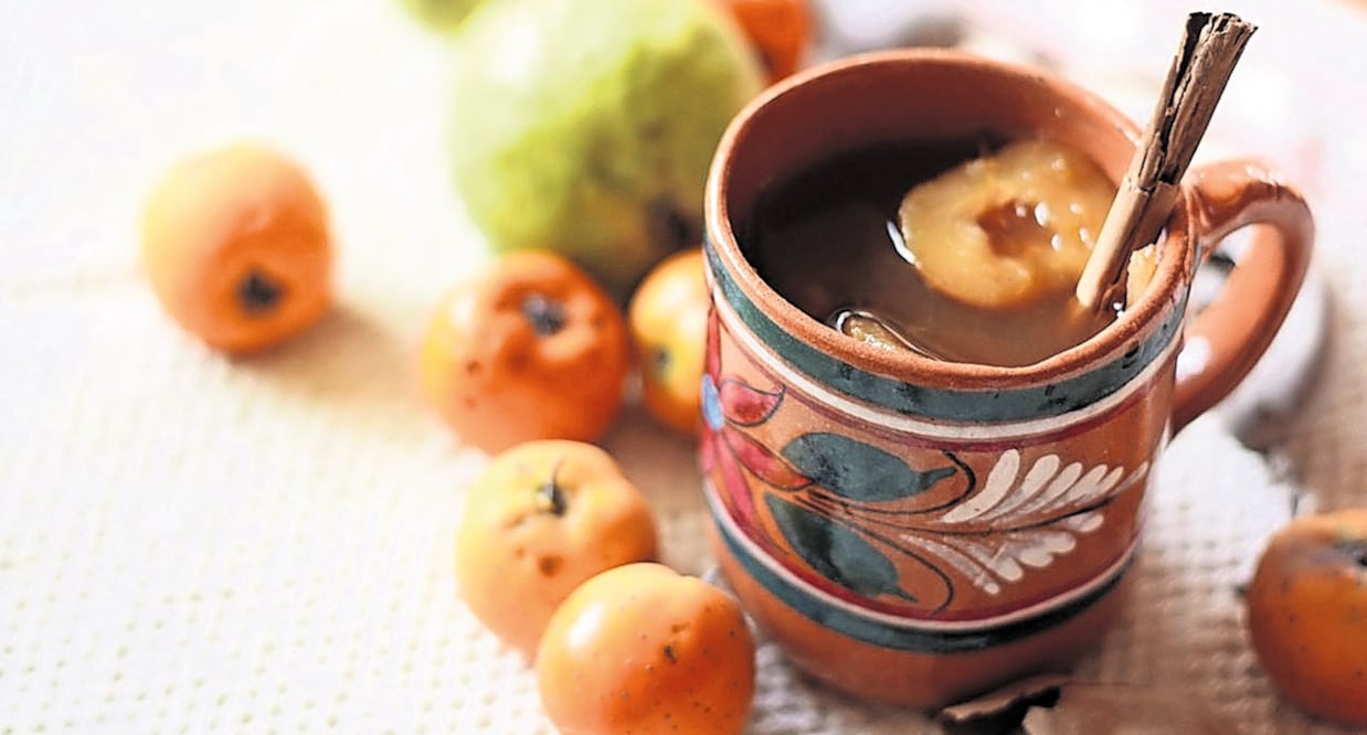 Esta temporada se disfruta con una taza de ponche / Foto: Archivo El Universal
