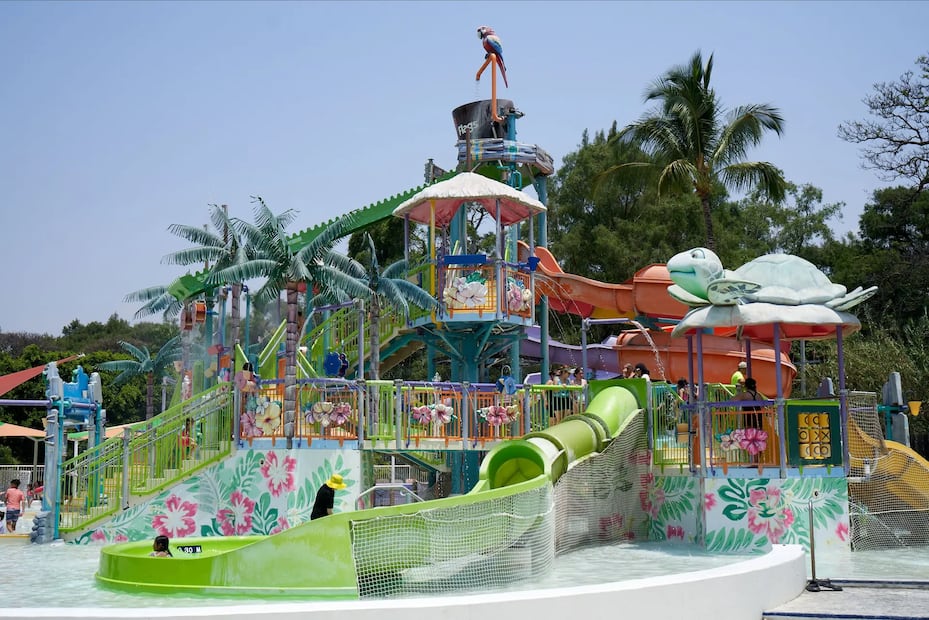 Las atracciones infantiles de Six Flags Oaxtepec son seguras y cuentan con vigilancia. Foto: SixFlags Oaxtepec