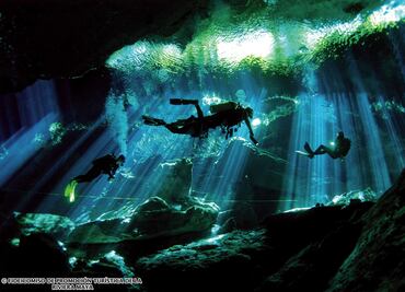 ¿Qué esconden los cenotes y ríos subterráneos de Riviera Maya?