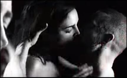 Eiza González y Justin Timberlake se besan en video