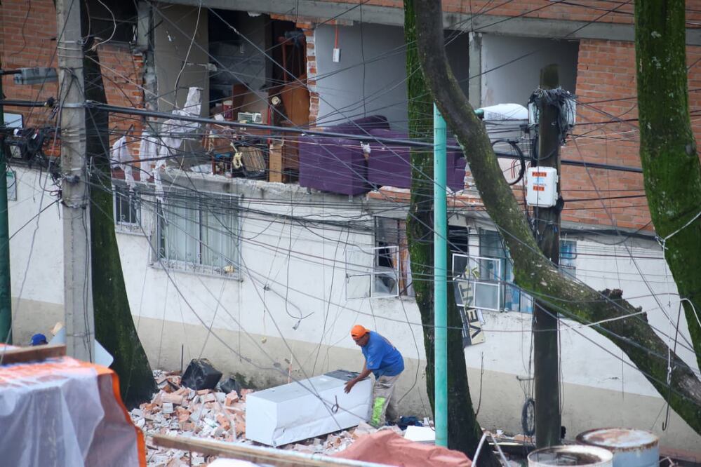 Debido a la fuerte explosión, será necesario apuntalar edificio, detalló Myriam Urzúa. (Foto: Luis Camacho/ EL UNIVERSAL)