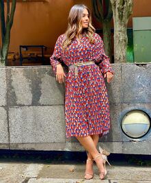 Galilea Montijo brilla con vestido ajustado y sandalias de 34 mil pesos