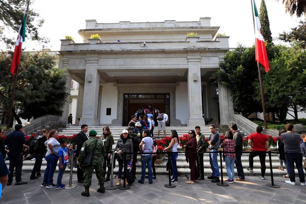 El metro más cercano es Constituyentes, está a 10 minutos caminando / Fotos: Irvin Olivares, Berenice Fregoso y Carlos Mejía / El Universal