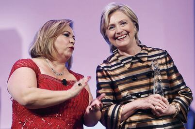 Hillary Clinton declara la guerra a la poderosa NRA