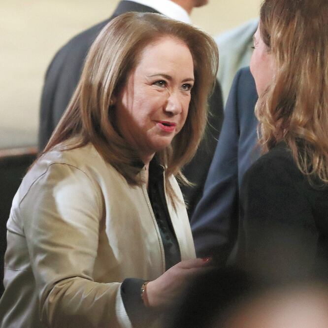 Yasmín Esquivel Mossa. BERENICE FREGOSO. EL UNIVERSAL