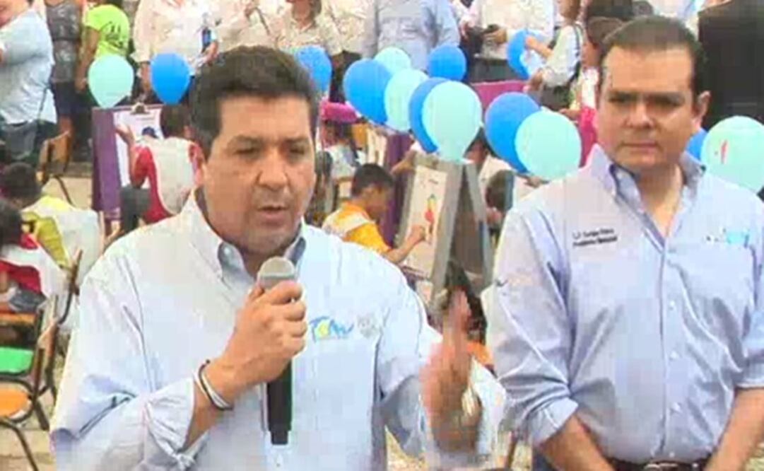 Asegura Cabeza de Vaca que restablecerá orden en penales