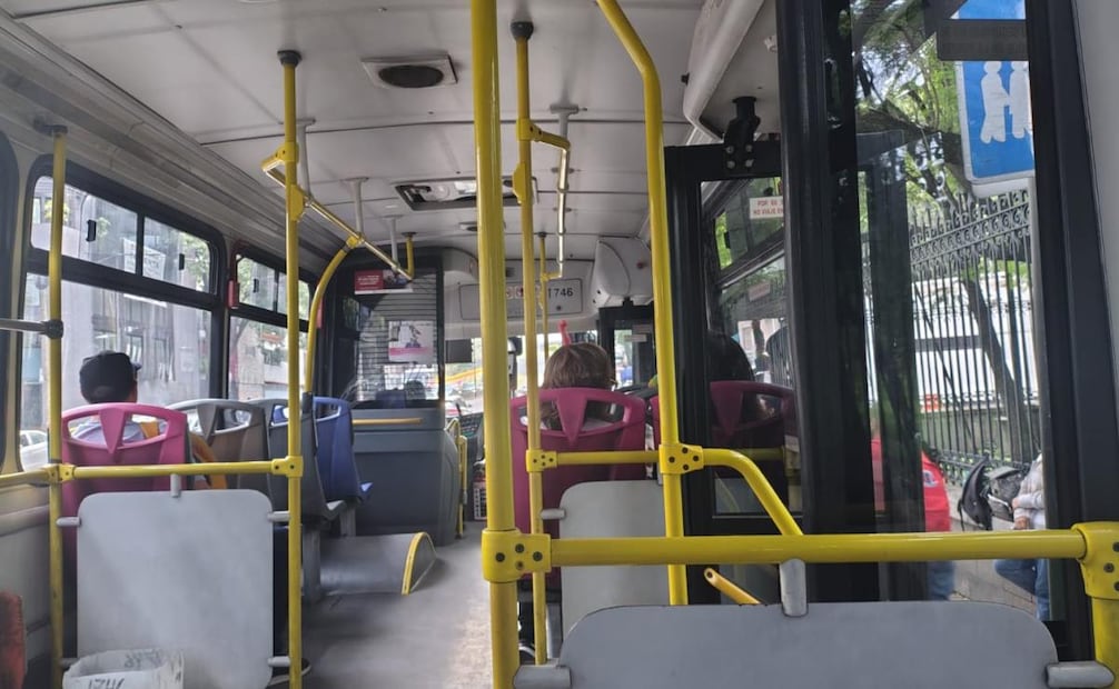 RTP acorta traslados por cierre de la Línea 3 del Cablebús; apoyo gratuito aun duplica tiempo del servicio elevado.
Foto: Arantxa Meave