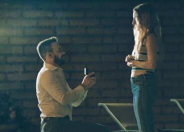 Se nos casa, YosStop da el "Sí" y comparte romántica propuesta de matrimonio