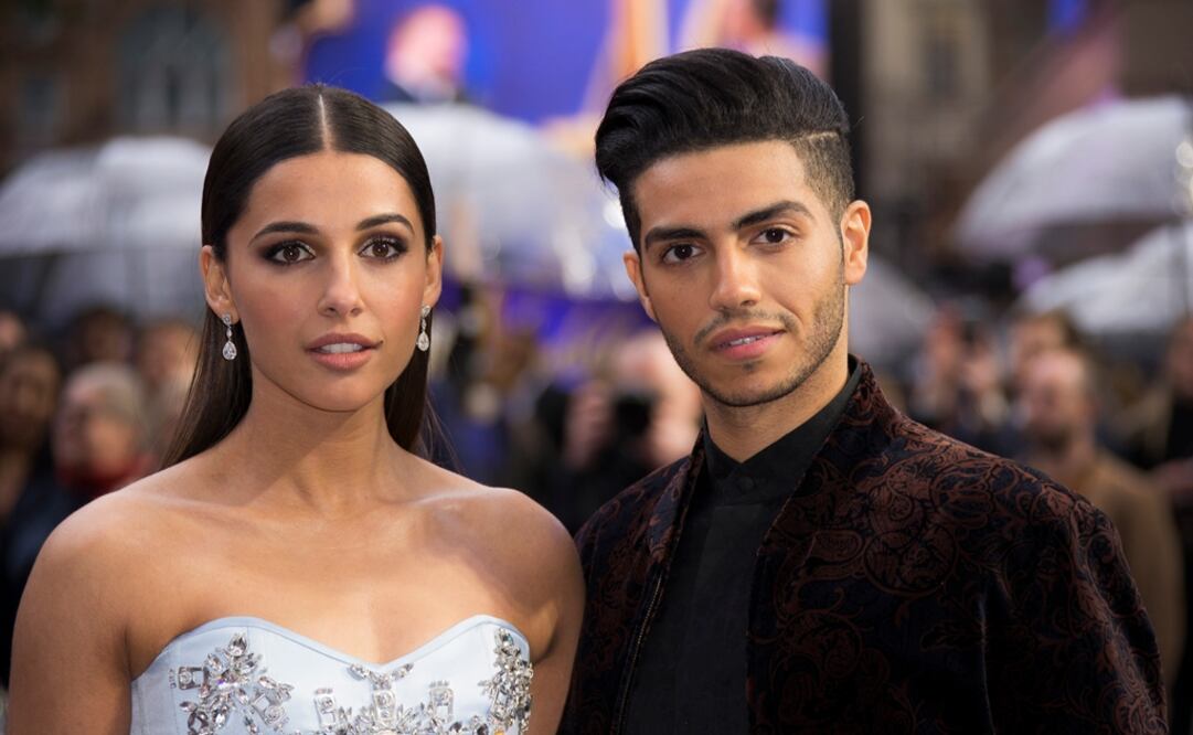 Naomi Scott y Mena Massoud posan en la premier de "Aladdin". Foto: Joel C Ryan/Invision/AP, archivo