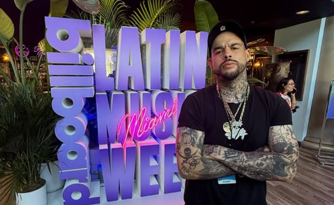 Emiliano Aguilar acudió a los Premios Billboard 2025 el 23 de octubre de 2026. Foto: Instagram oficial.