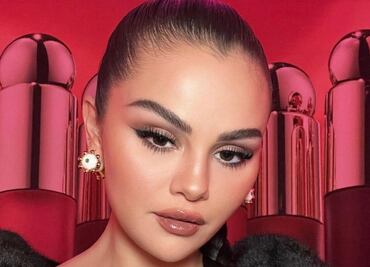 Selena Gomez conquista Instagram con traje de baño cut out