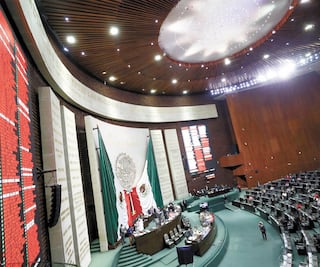 En "fast track", ampliación de mandato de Zaldívar