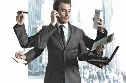 Reportan adicción al trabajo en empresas del país