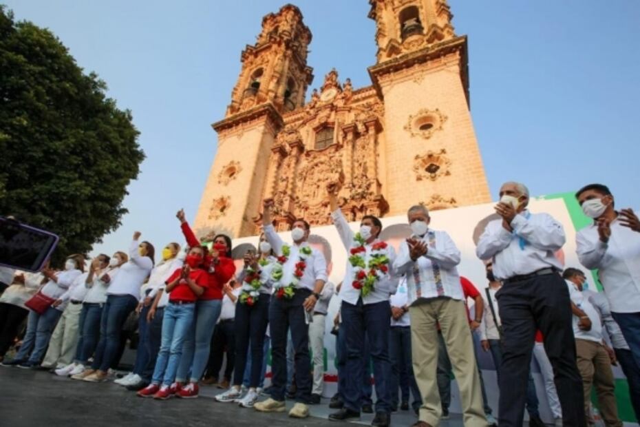 Mario Moreno va con la sombra de los Salgado en Guerrero