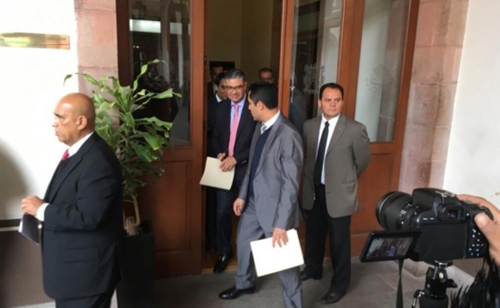 Realizan macrosimulacro también en los estados