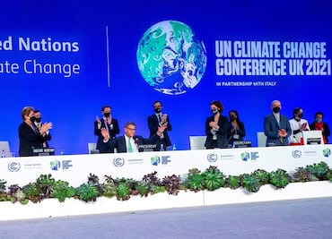 Pacto del Clima de Glasgow incluye histórica referencia a los combustibles fósiles, pero diluida