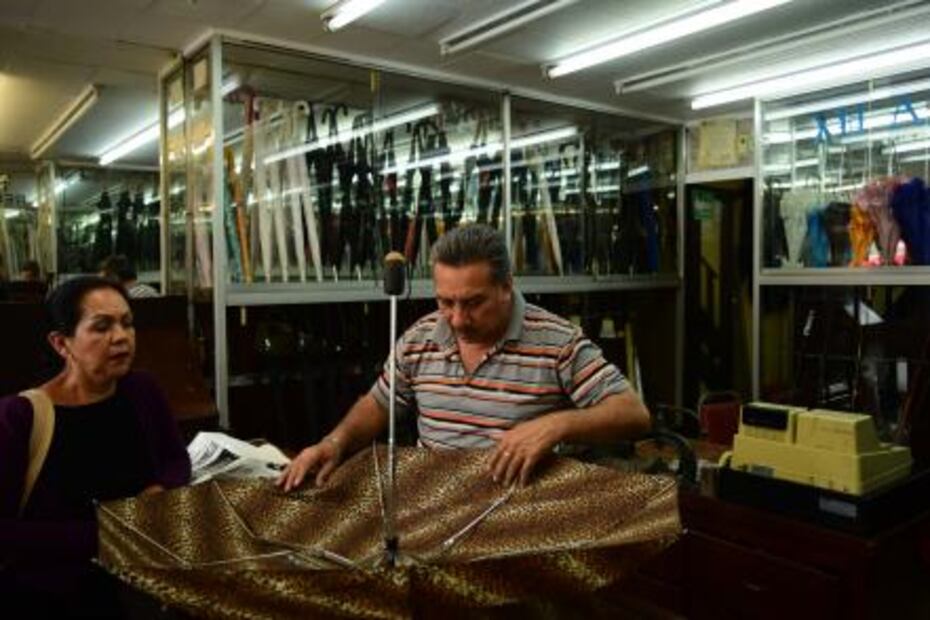 Paragüero: el oficio que no hay a quien heredar