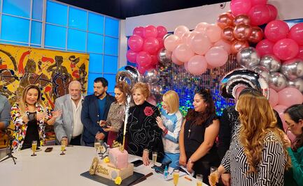 Maxine Woodside celebra 33 años de su programa “Todo para la mujer”