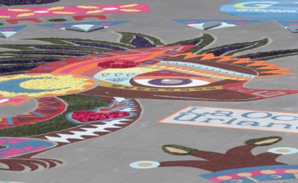 Inauguran Alfombra monumental en el Zócalo