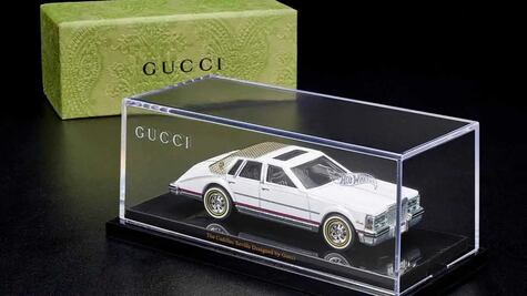 Gucci celebra 100 años con un Hot Wheels de edición limitada
